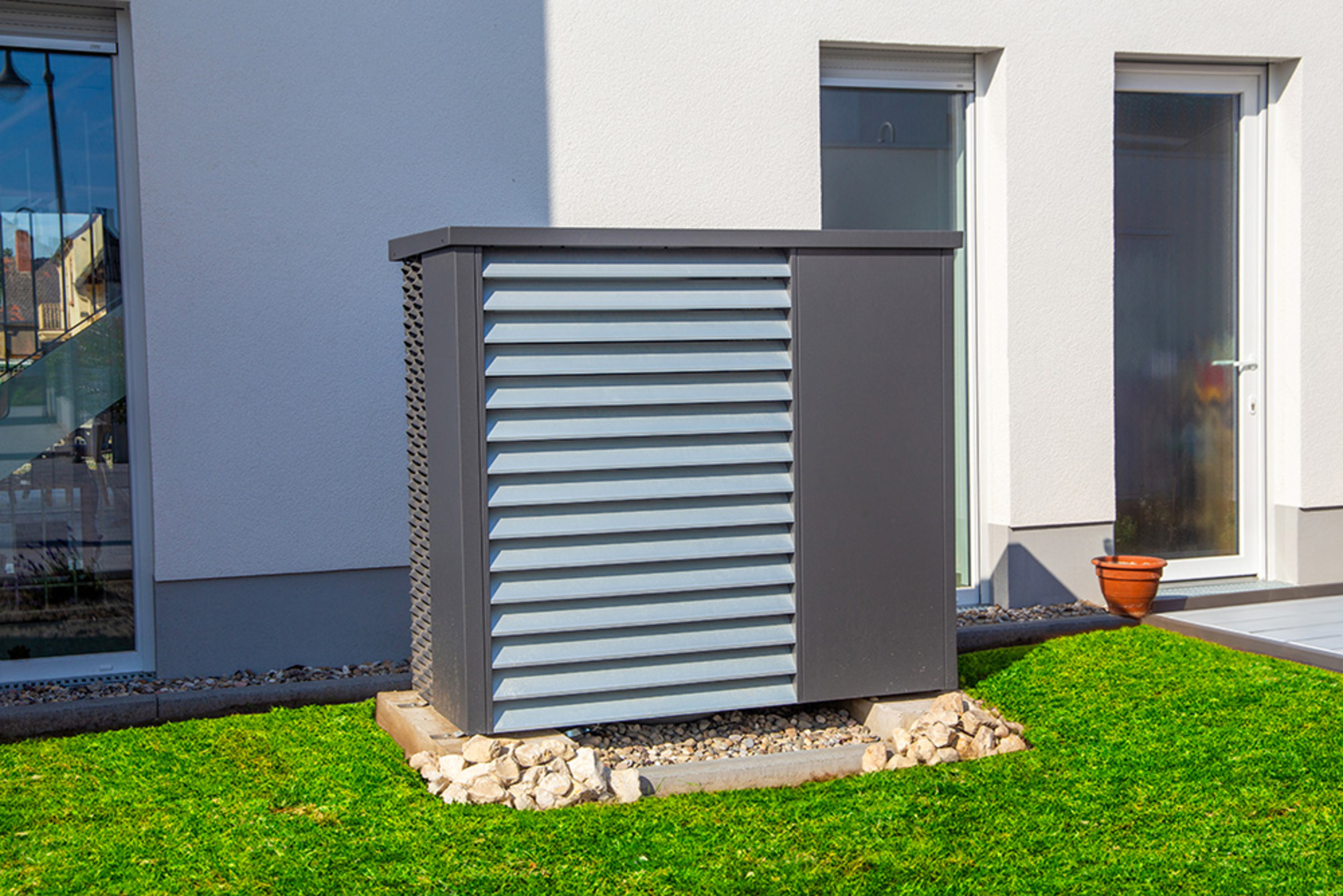 Wärme&shy;pumpen bei Pichlmaier Solare Energiesysteme in Unterföhring